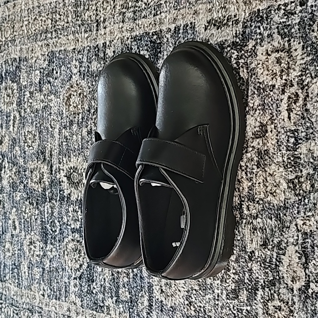 Dr Martens Brand New Kamron School Oxford